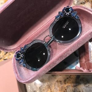 MIU MIU sunglasses